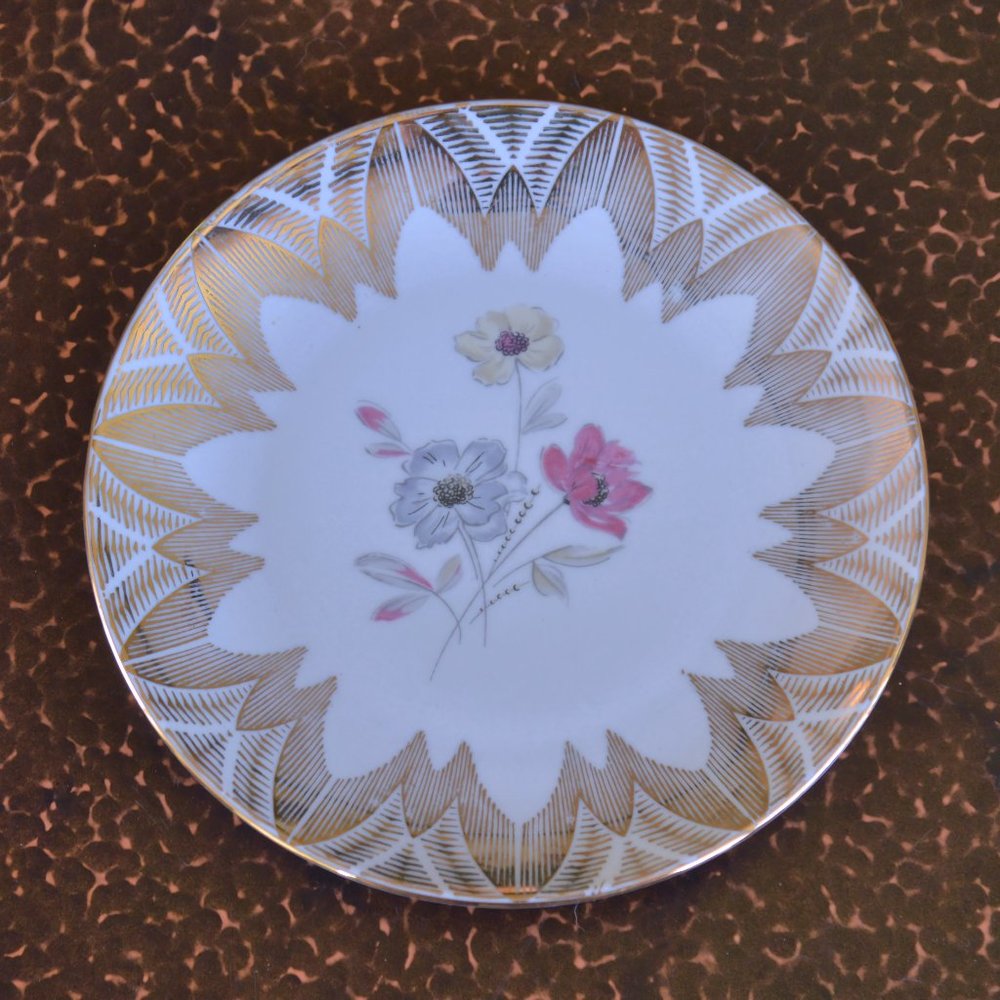 Vintage Bareuther Waldsassen 8" Porcelain Cake Plate